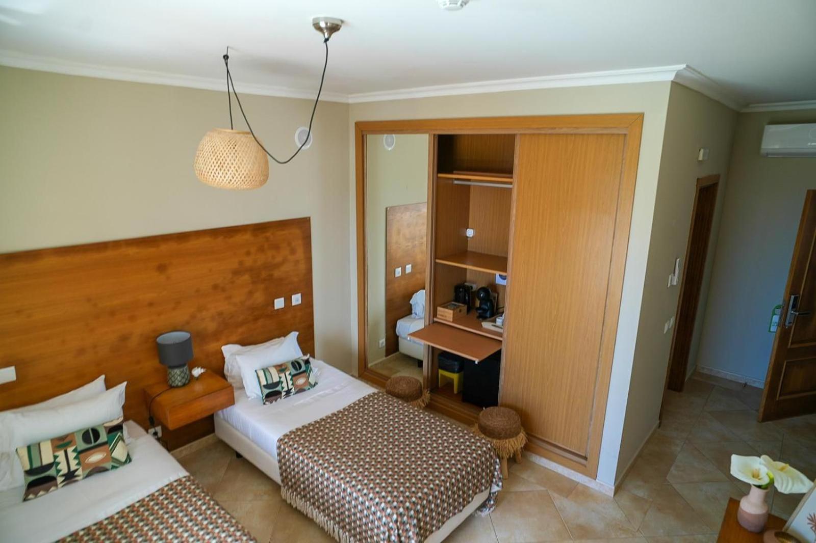 Arrifana Destination Suites Aljezur Exteriör bild